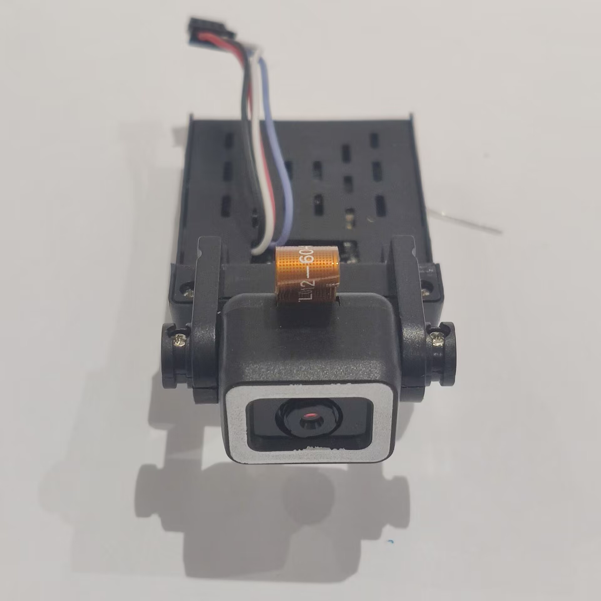 E99s bürstenlose Drohne Ersatz – Eachine Drone E010 Bewertung und Preis